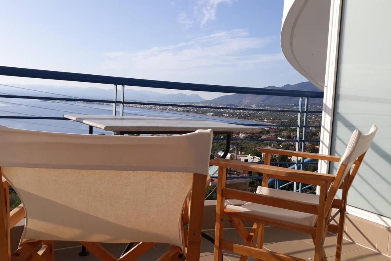 Kamari Blue Apartments Kalamata Bagian luar foto