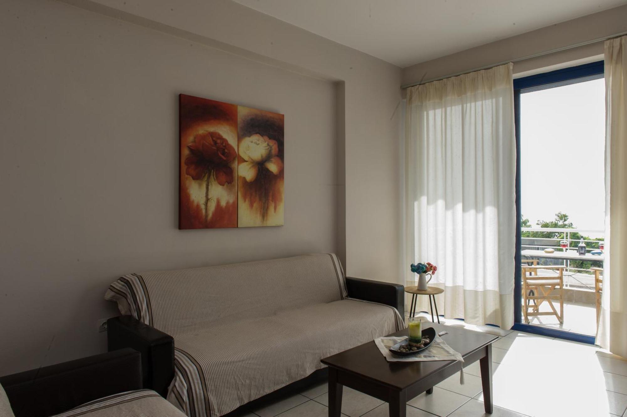 Kamari Blue Apartments Kalamata Bagian luar foto