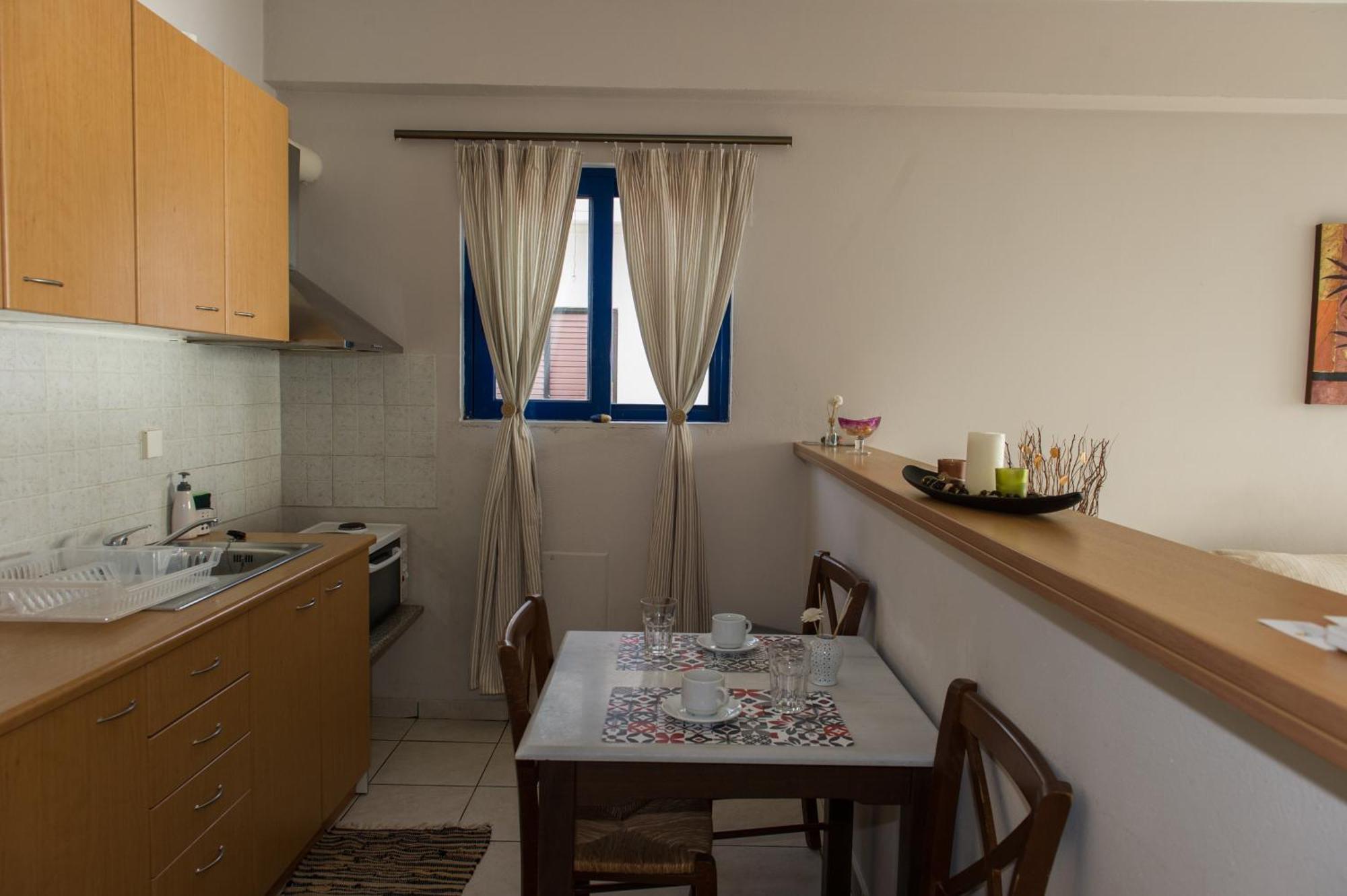 Kamari Blue Apartments Kalamata Bagian luar foto