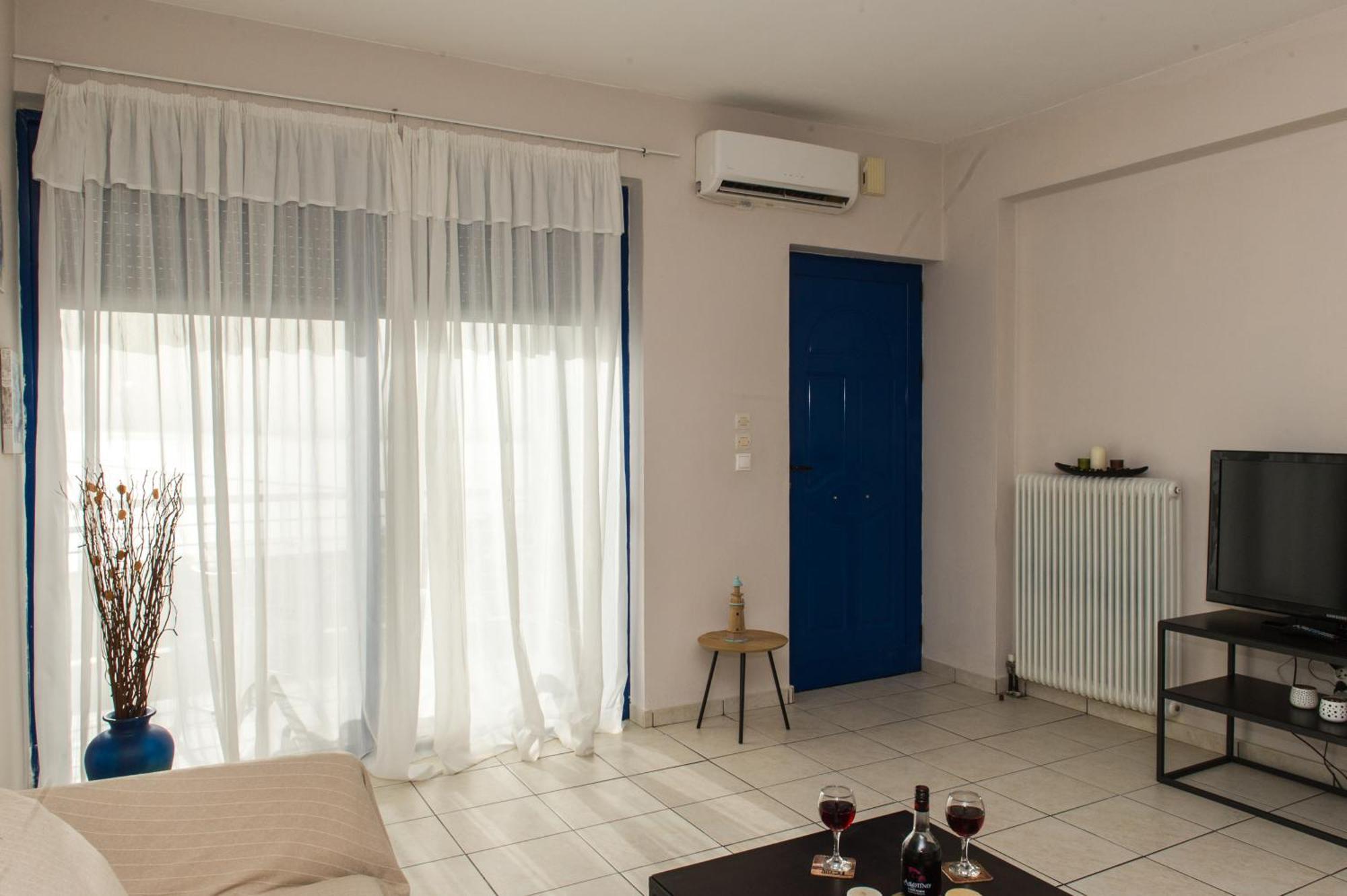 Kamari Blue Apartments Kalamata Bagian luar foto