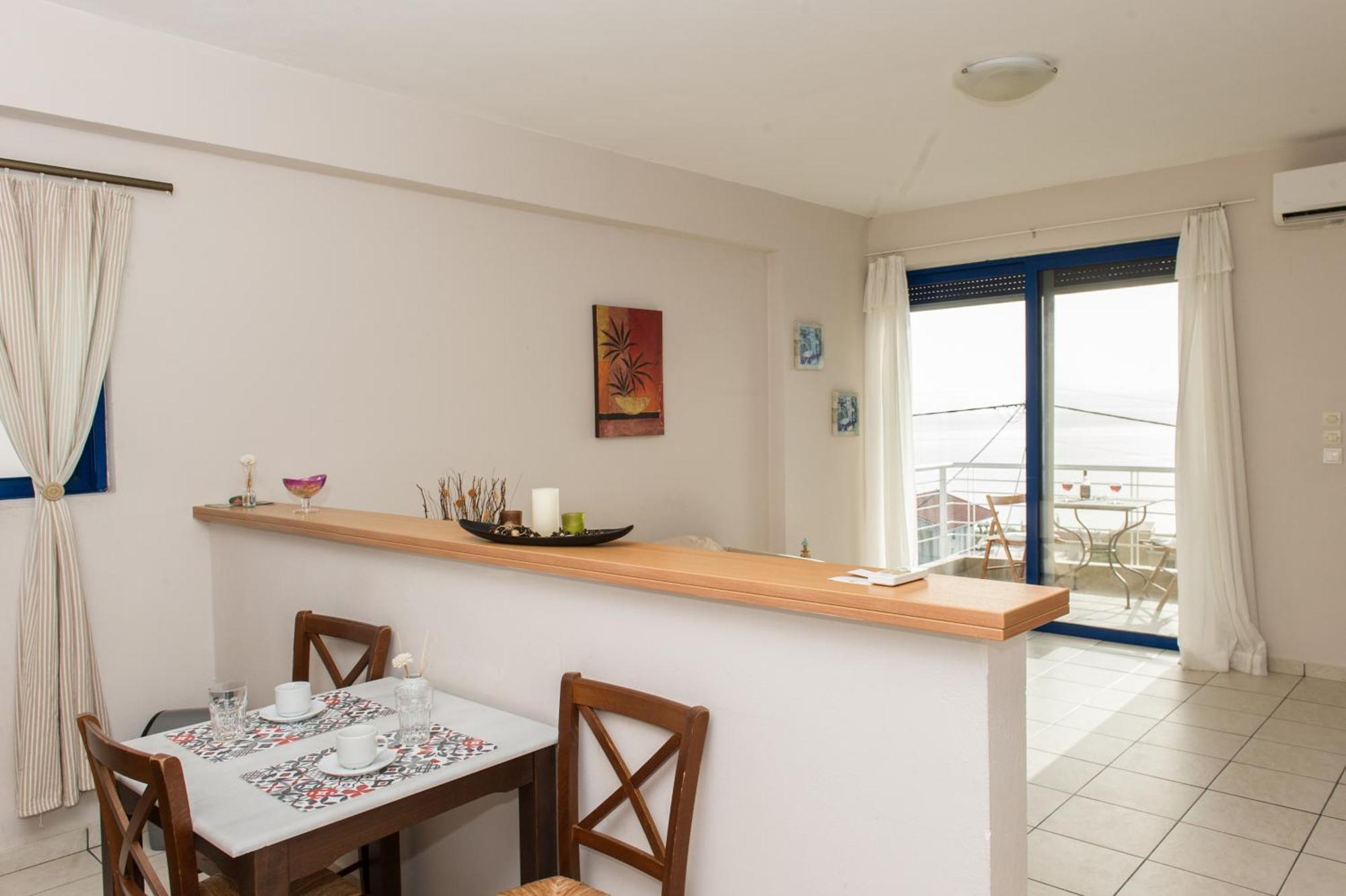 Kamari Blue Apartments Kalamata Bagian luar foto